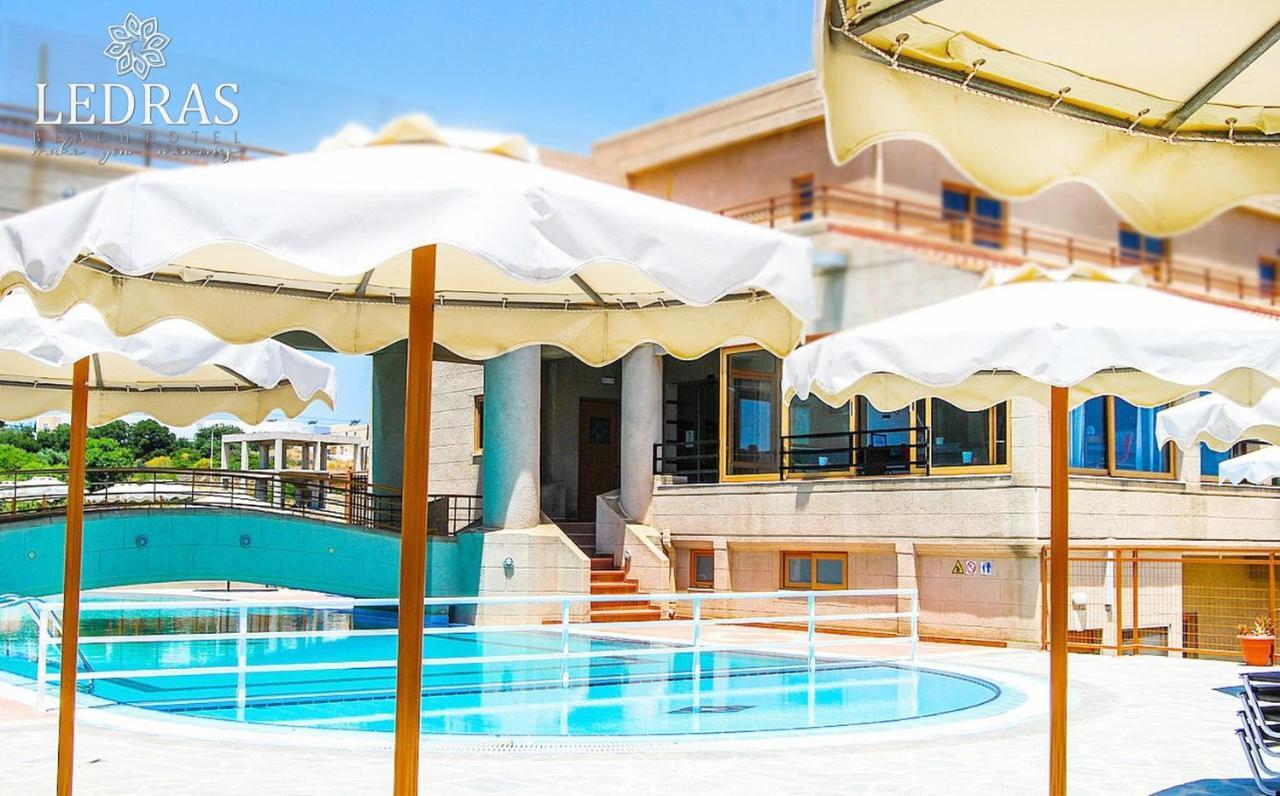 Hotel Ledras Gennadi Luaran gambar