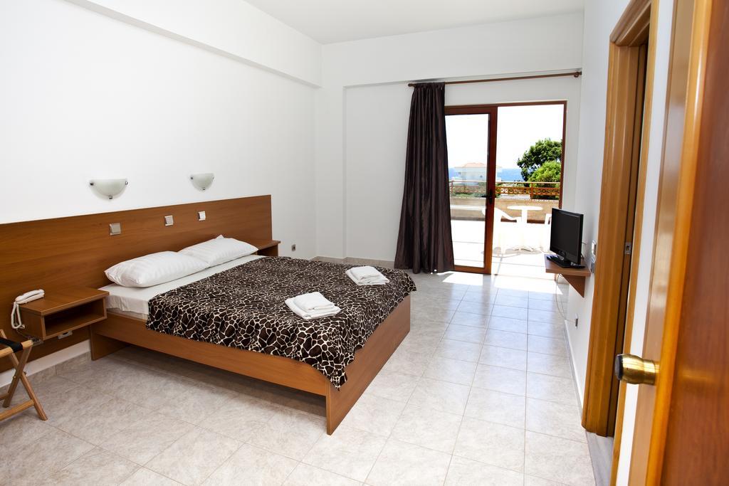Hotel Ledras Gennadi Bilik gambar