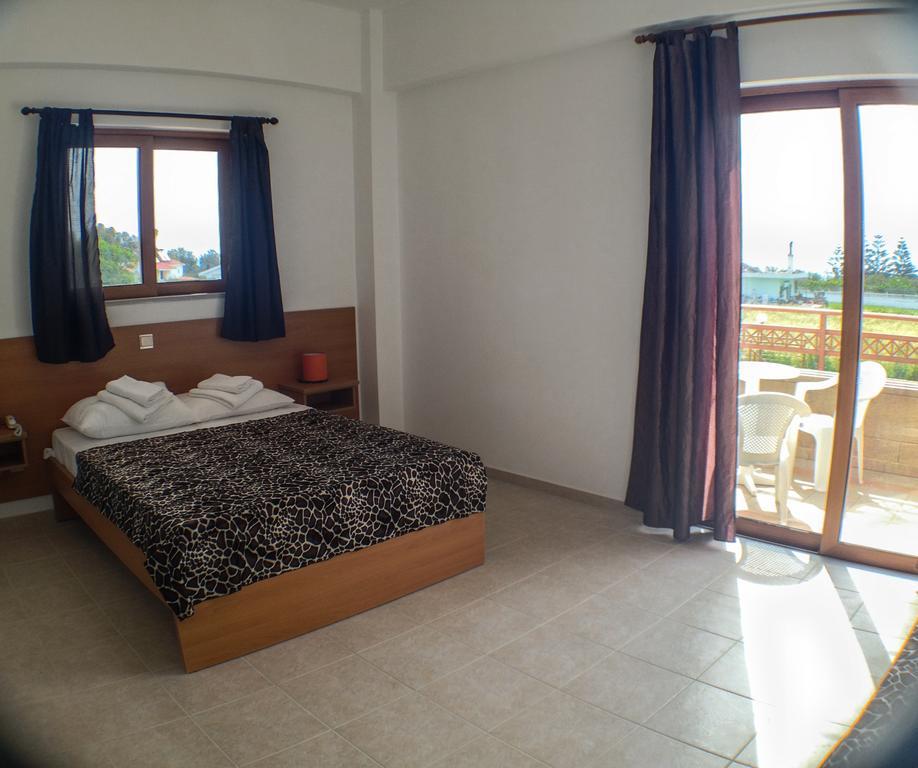Hotel Ledras Gennadi Bilik gambar